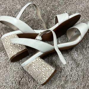 Cole Haban beautiful sandals